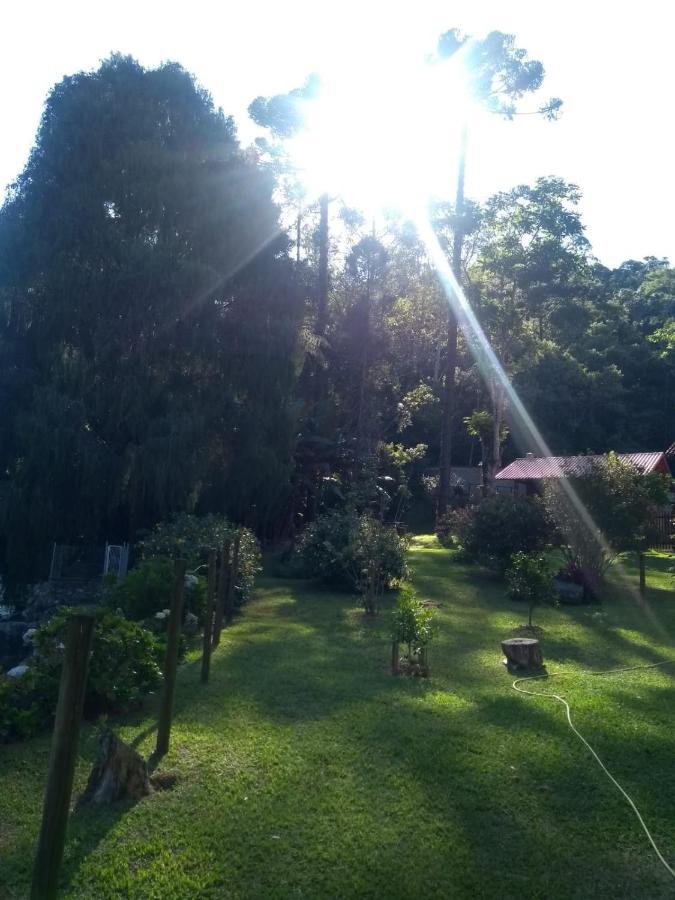 Bangalo A Beira Do Rio Em Plena Natureza Holiday home